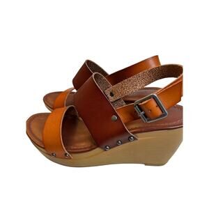 American Eagle Outfitters Brown & Tan Banded Wedge Sandals Sz 7
